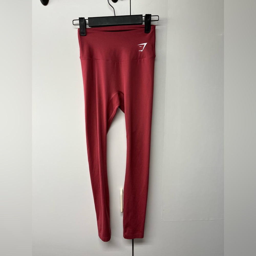 Gymshark Leggings in Dark Pink